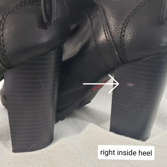 LEVI'S Womens Amy Black Faux Leather Heel Ankle Boots Size 7 Back Zip 4"… - Picture 11 of 13